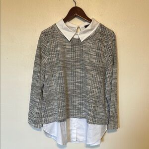 Gray Plaid Long Sleeve sweater Blouse with White Collar